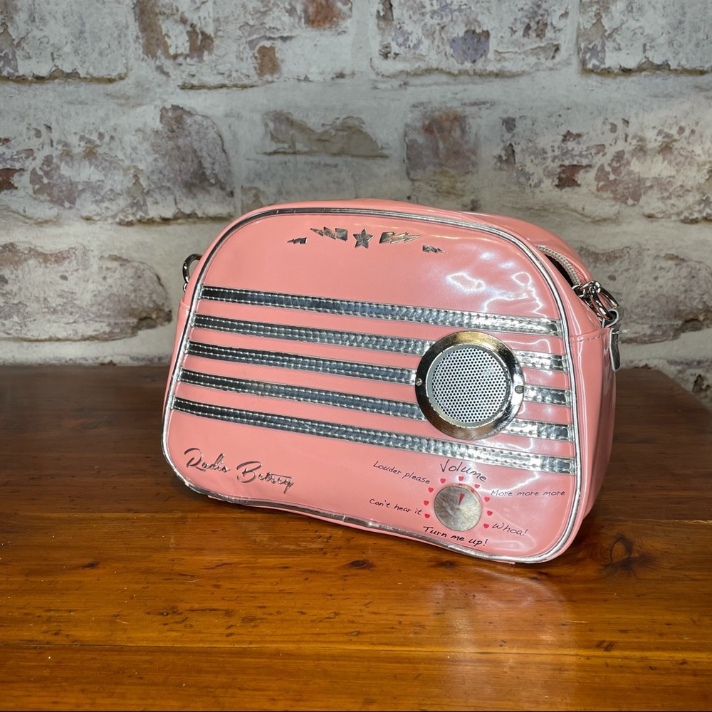 Betsey Johnson Kitsch Vintage Radio Waves Bag